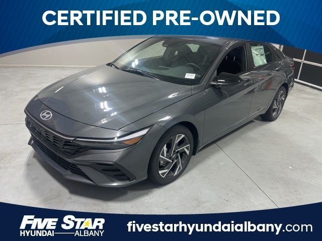 Used 2025 Gray Hyundai SEL Sport image 1