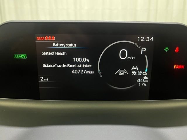 New 2026 Wind Chill Pearl <sup>1</sup> Toyota  XLE image 17