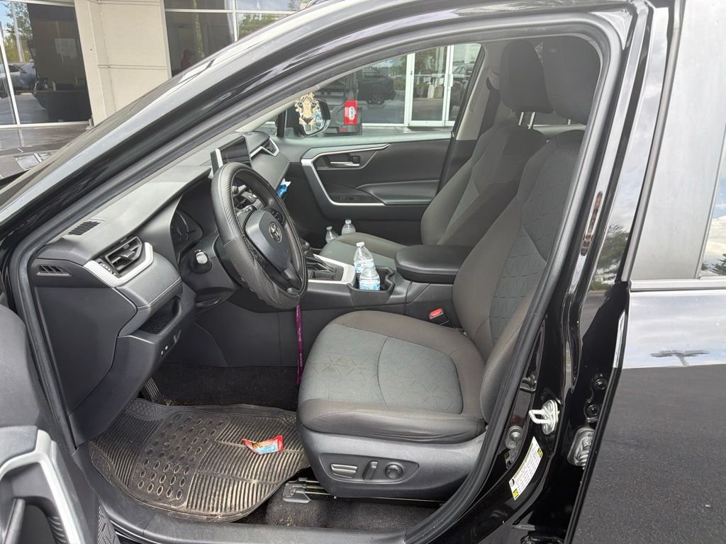 Used 2023 Black Toyota XLE image 6