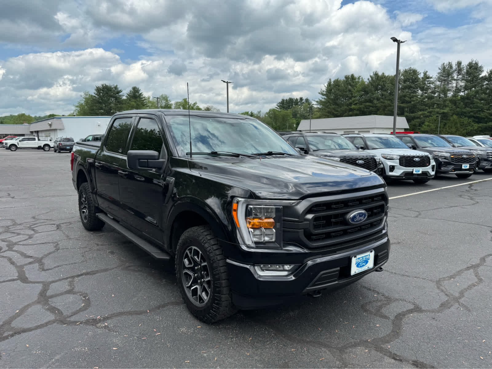 Certified Used 2023 Agate Black Ford XLT image 8