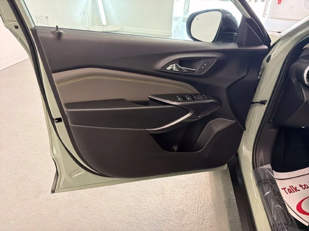 New 2026 Cacti Green Chevrolet ACTIV image 12