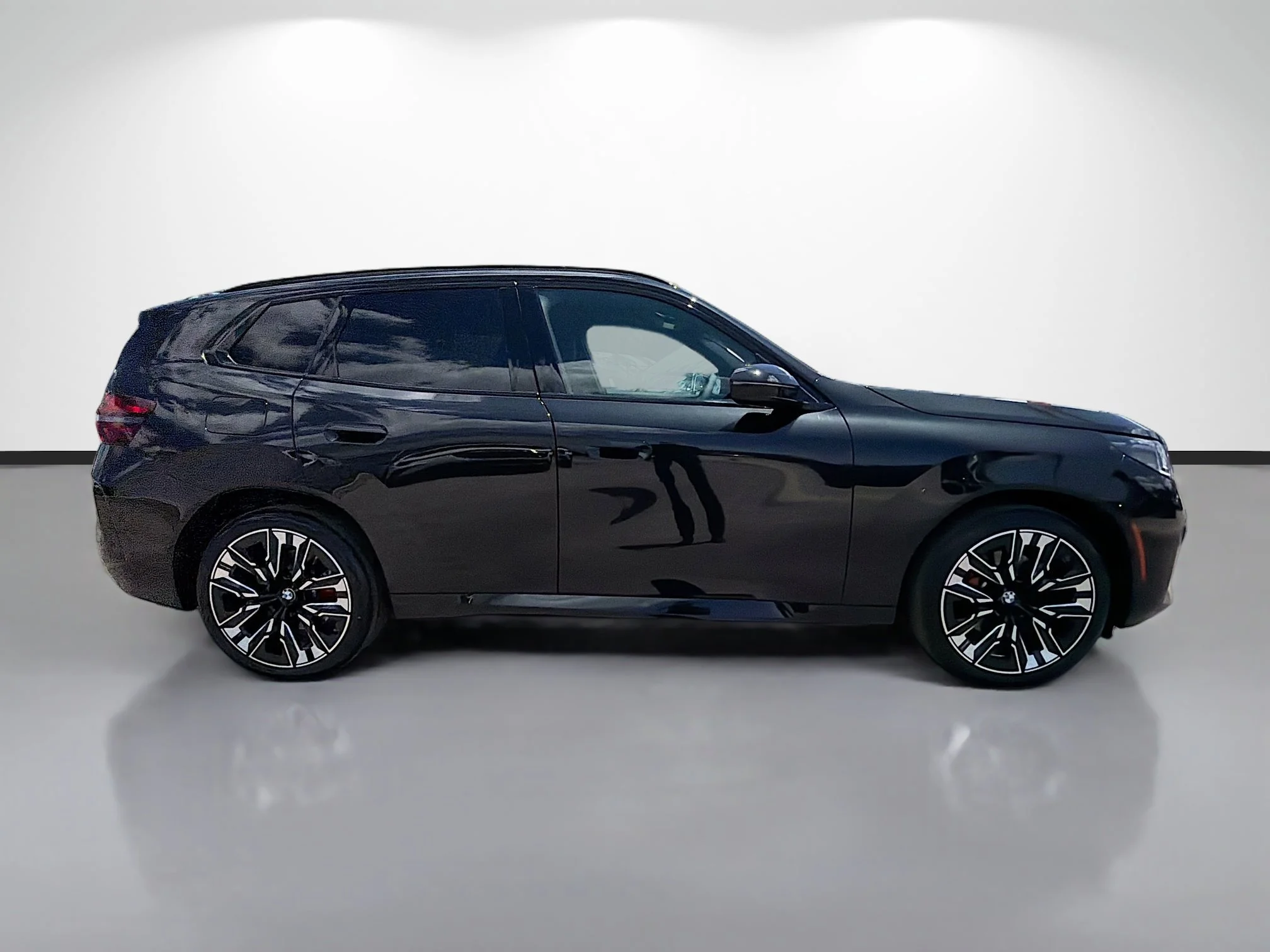 New 2026 Black Sapphire Metallic BMW 30 xDrive image 2