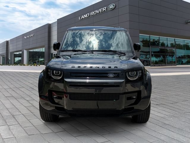 New 2026 Carpathian Grey Land Rover X-Dynamic SE image 8
