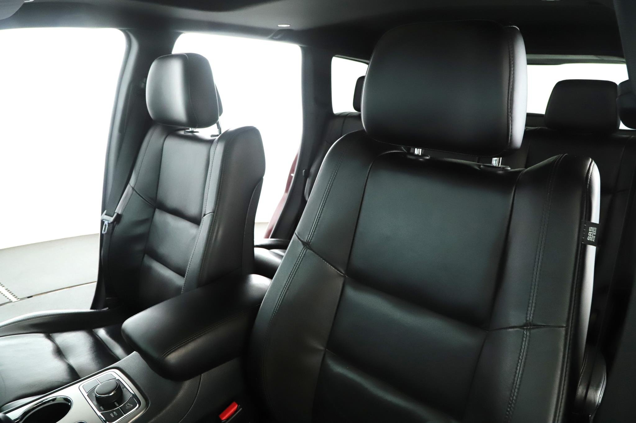 Used 2018 Velvet Red Pearlcoat Jeep Limited 4x4 image 4