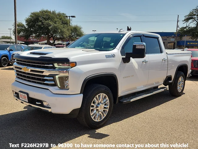 Pre-Owned 2022 Chevrolet Silverado 2500HD High Country
