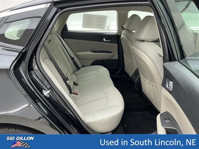 Used 2018 Ebony Black Kia LX image 22