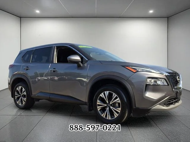Used 2023 Gray Nissan SV image 7