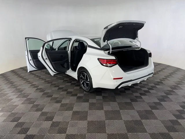 Used 2024 White Nissan SV image 19