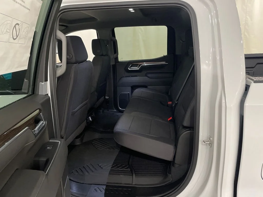 2026 Chevrolet Silverado 1500 LT - Photo 26