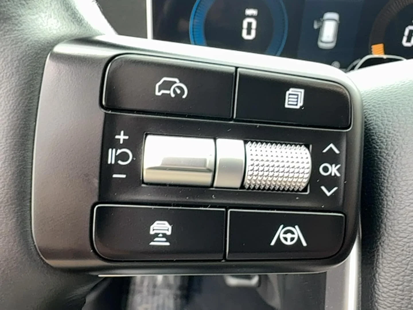 Used 2026 Atlantis Blue Hyundai SEL image 17