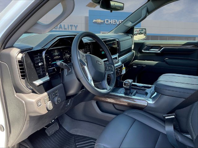 2026 Chevrolet Silverado 1500 LT Trail Boss - Photo 9