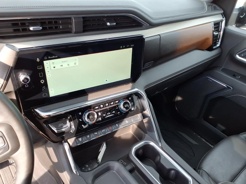 Used 2025 Onyx Black GMC Denali image 6