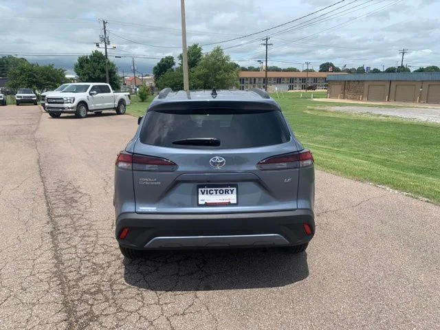 Used 2026  Toyota LE image 6
