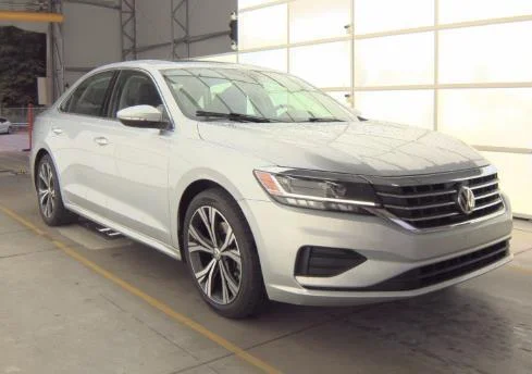 2021 Volkswagen Passat 2.0T SE Auto's photo