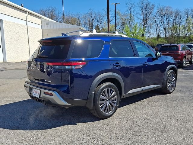 Used 2023 Blue Nissan SL image 11