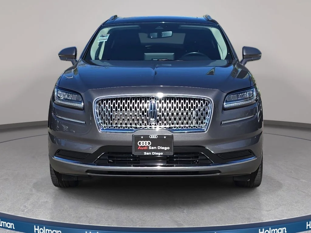 Used 2021 Gray Lincoln Reserve image 3