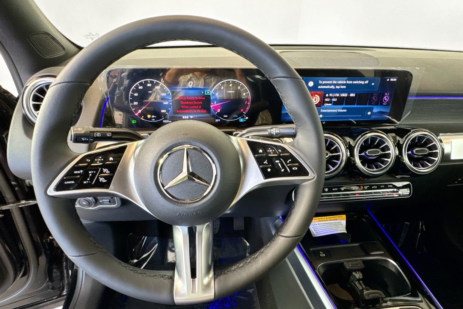 New 2026 Night Black Mercedes-Benz GLB 250 image 11