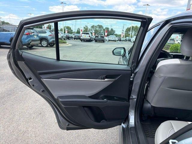 Certified Used 2026 PRECIOUS METAL Toyota  image 631