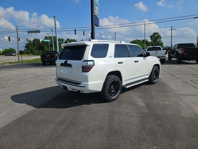 Used 2017 White Toyota  image 6
