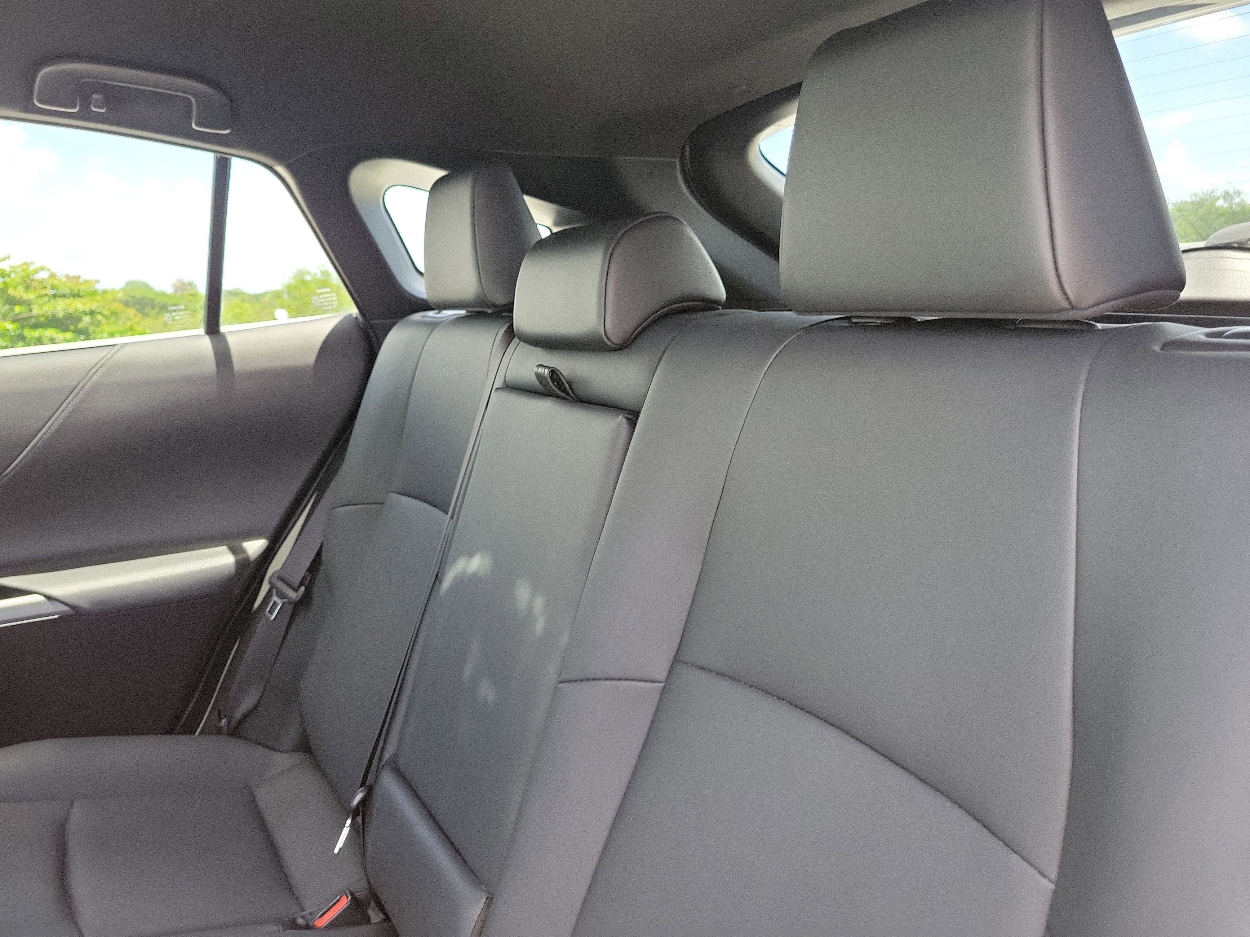 Used 2023 Pearl Toyota XLE image 13