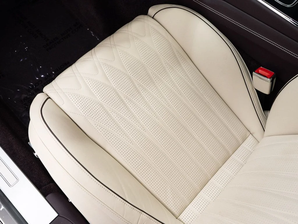 Certified Used 2026 Burgundy Bentley Azure image 19