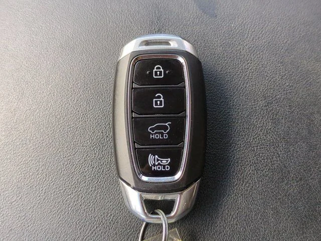 Used 2019 Gray Hyundai SEL Plus image 28