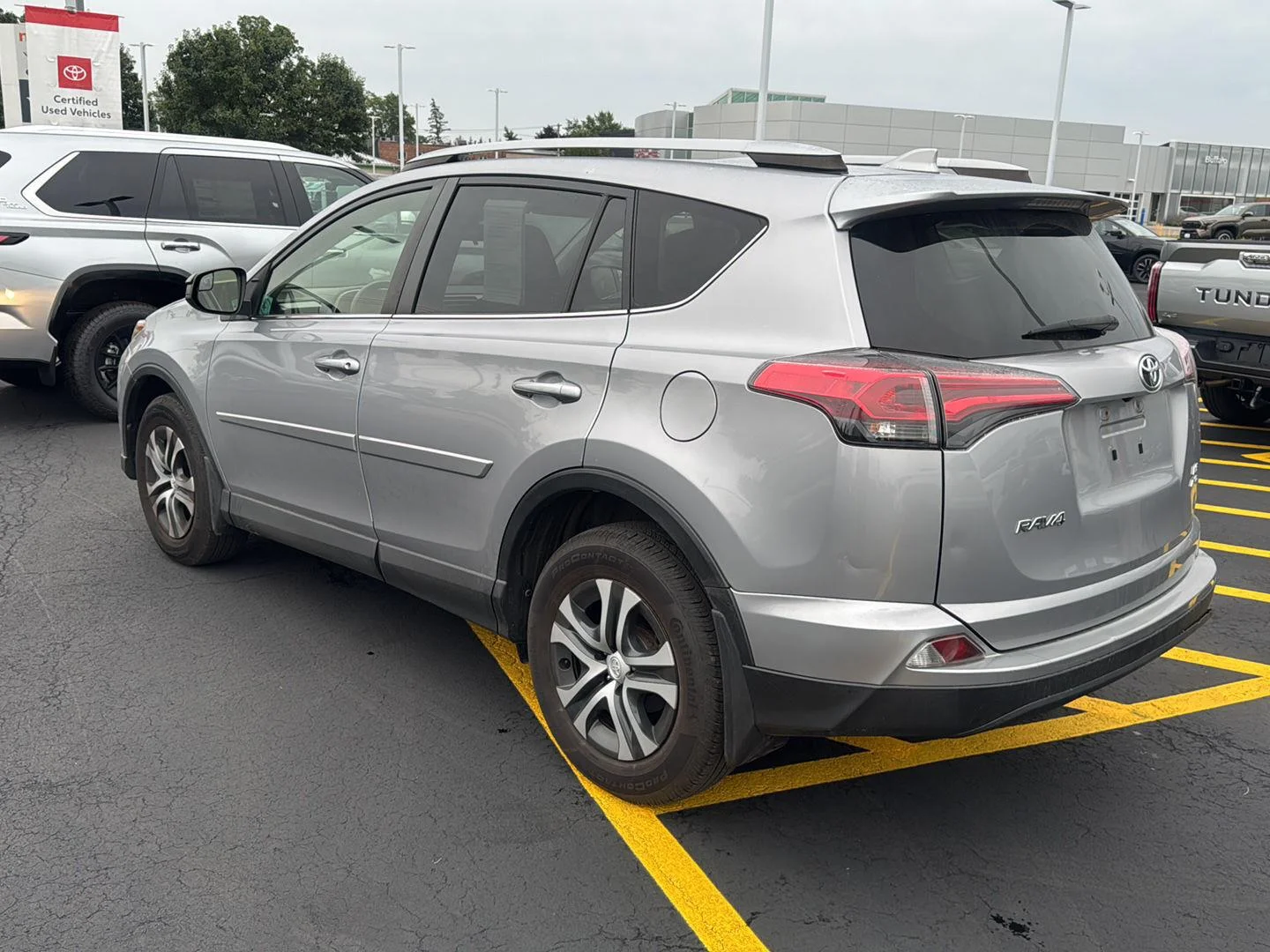 Used 2018 Silver Sky Metallic Toyota LE image 4
