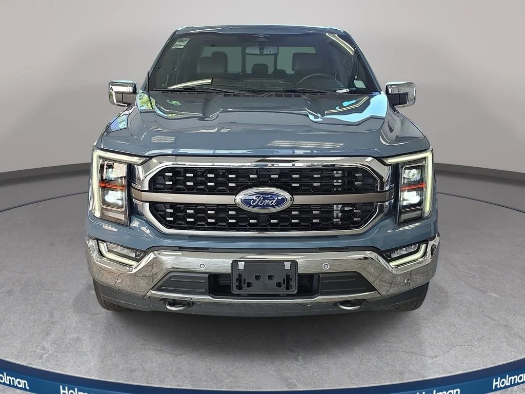 Used 2023 Azure Gray Metallic Ford King Ranch image 2