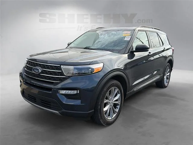 Used 2023  Ford  image 16