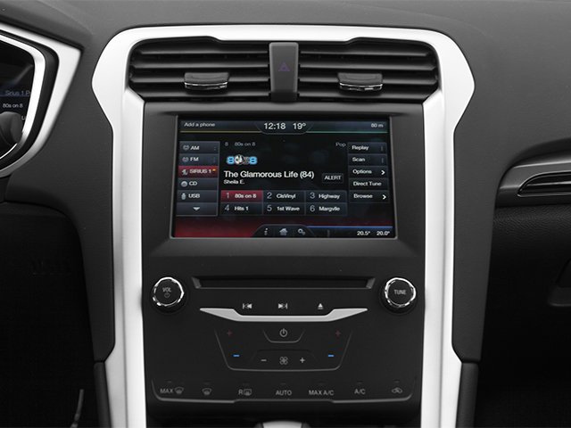 Used 2014 Sterling Gray Metallic Ford SE image 9