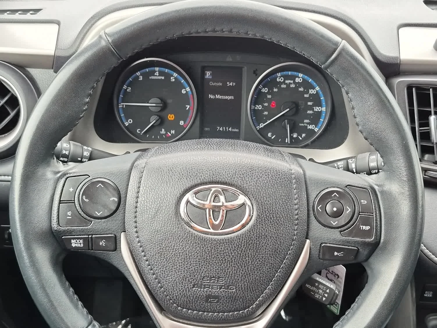Used 2017 Silver Sky Metallic Toyota XLE image 18