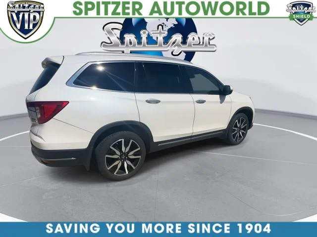 Used 2022 White Honda Touring image 9