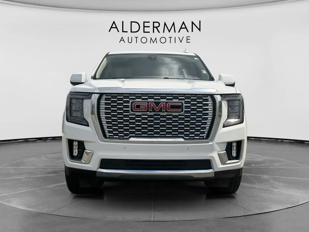 2022 GMC Yukon XL Denali - Photo 8