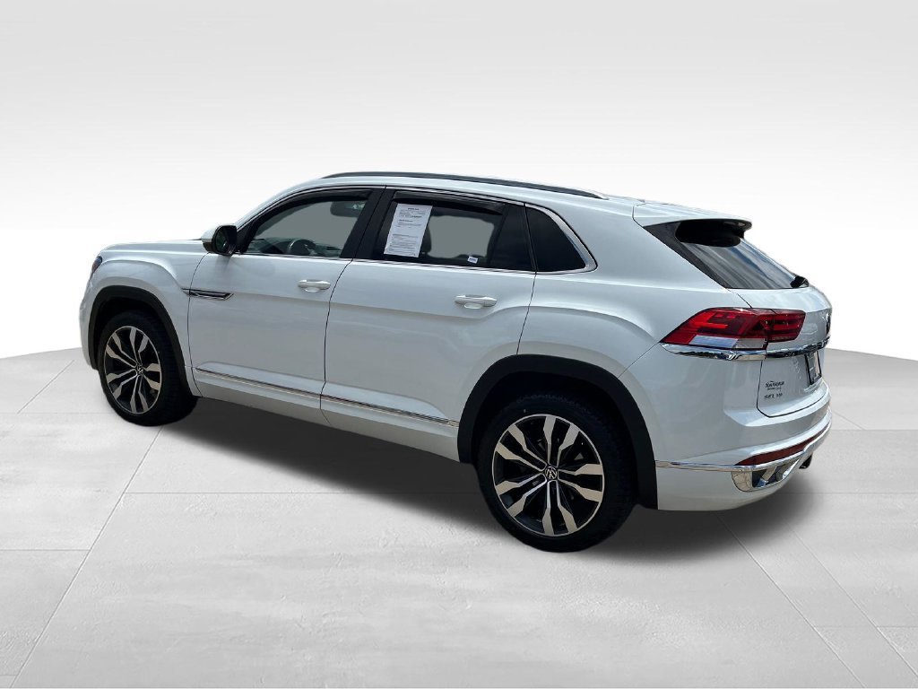 Used 2020 White Volkswagen 3.6L V6 SEL R-Line image 3