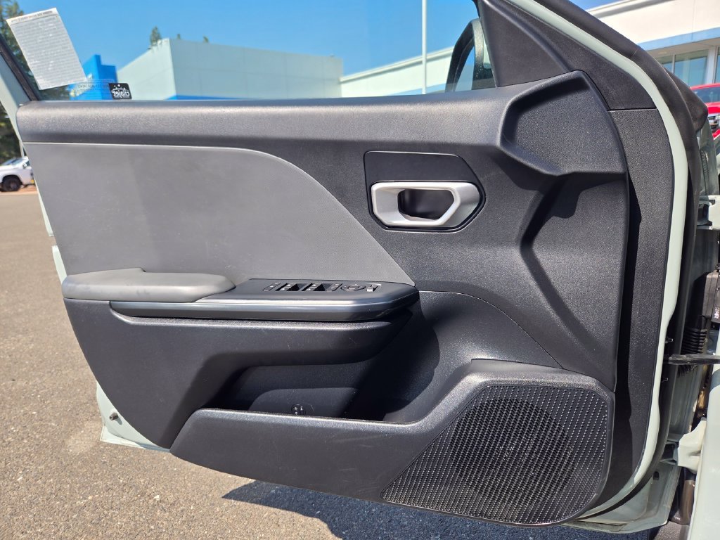 Used 2025 Gray Kia LXS image 13