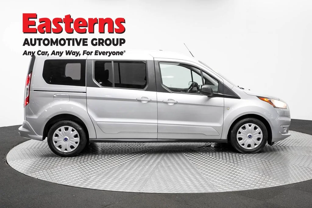 Used 2021 Silver Ford XLT image 4