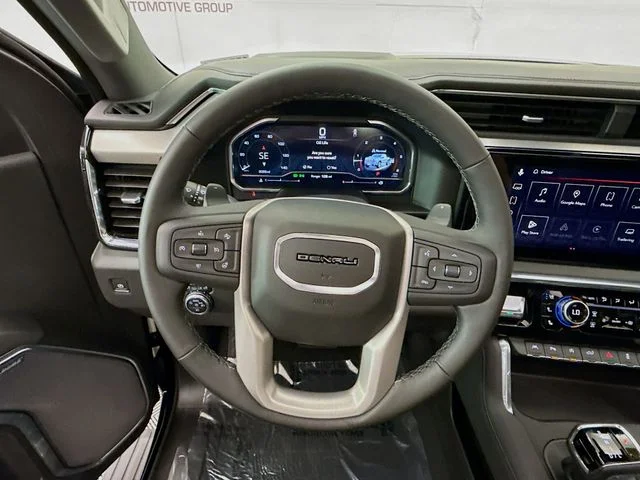 Used 2025 Black GMC Denali image 12
