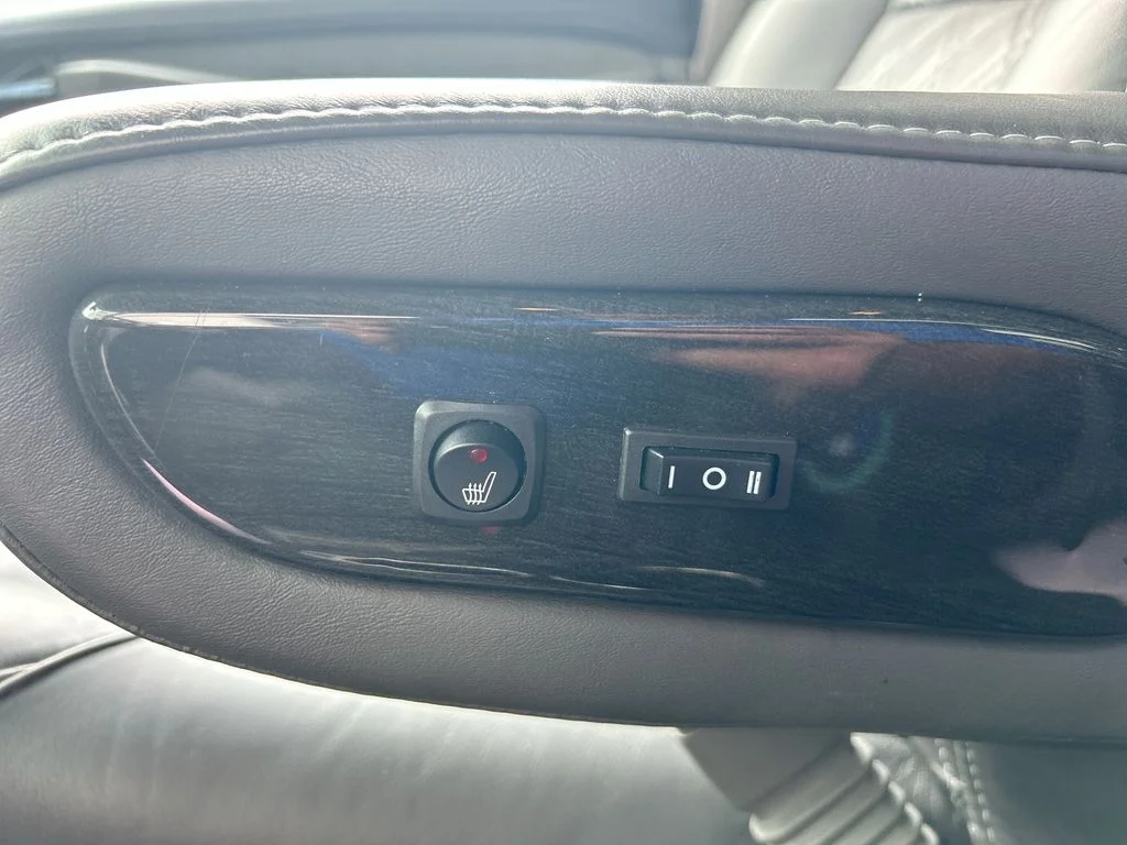 Used 2021 Silver Chevrolet LS image 31