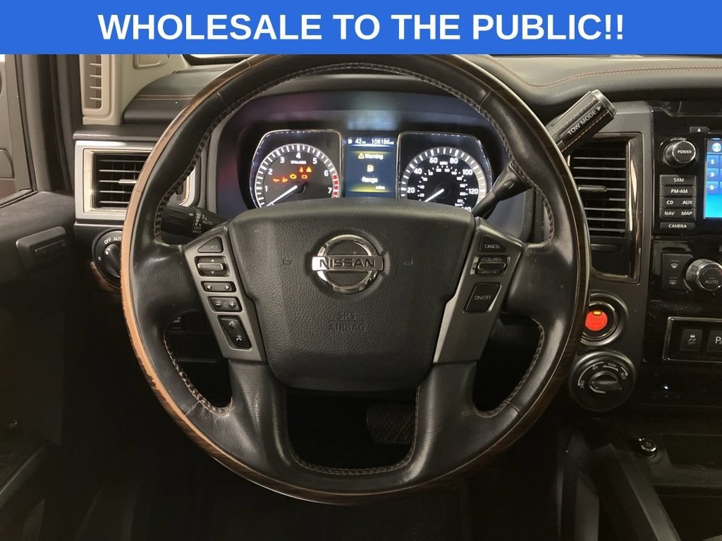 Used 2018 Cayenne Red Nissan Platinum Reserve image 3
