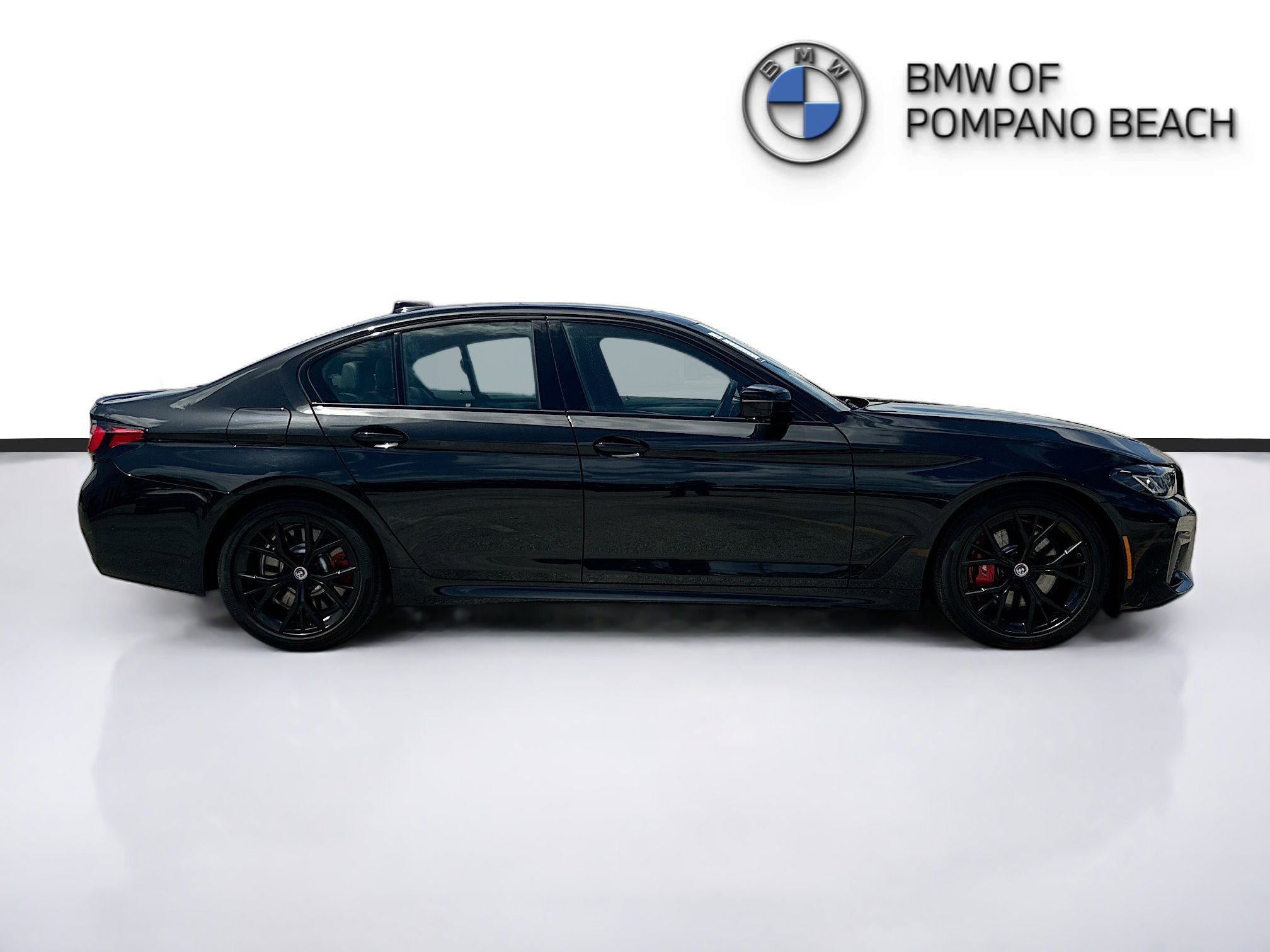 Used 2023 Black Sapphire Metallic BMW M550i xDrive image 8