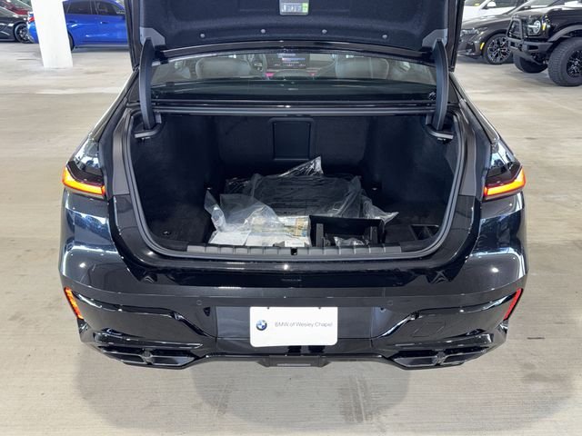 New 2026 Black Sapphire Metallic BMW 760i xDrive image 13
