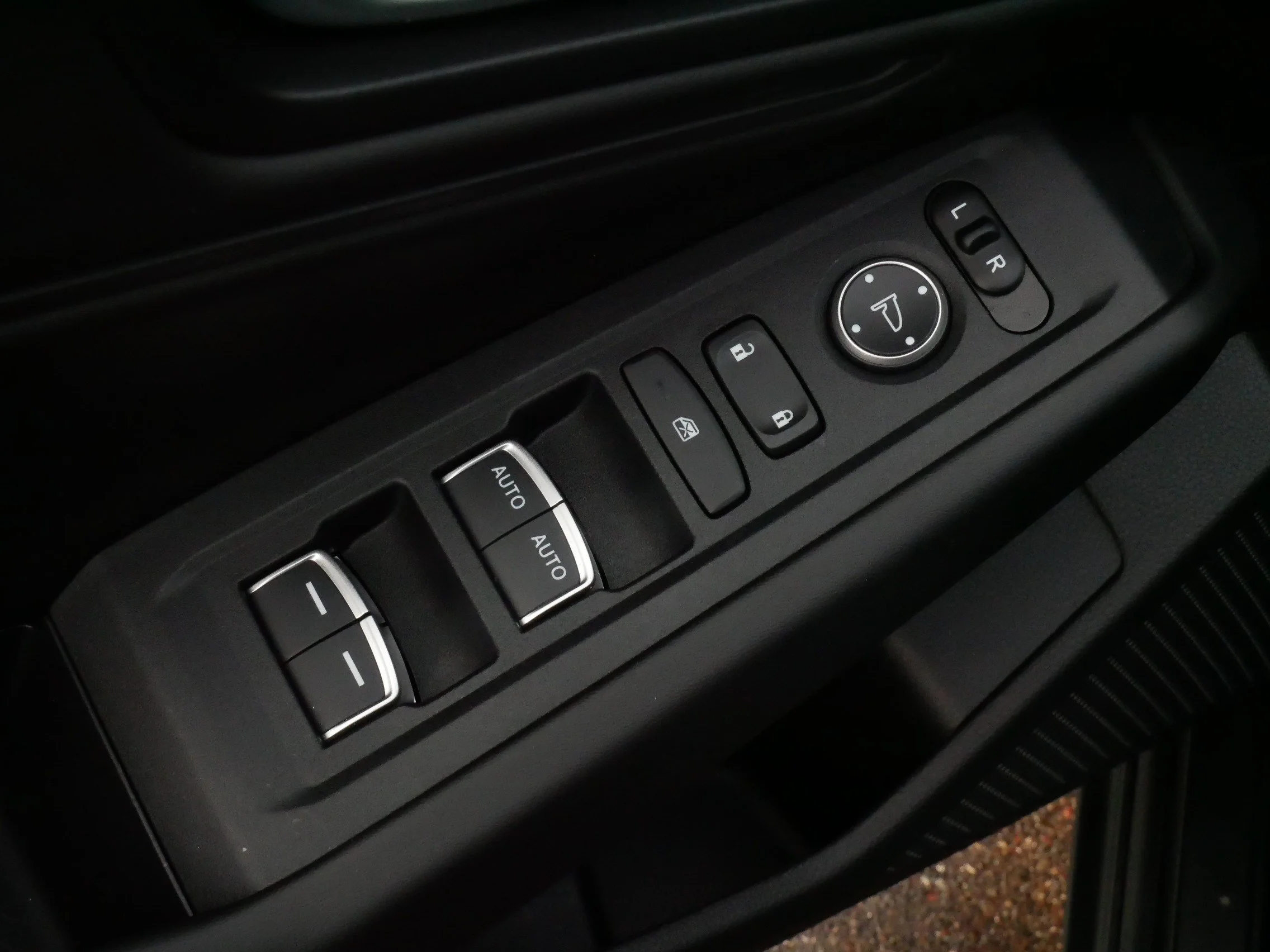 2025 Honda Accord SE - Photo 54
