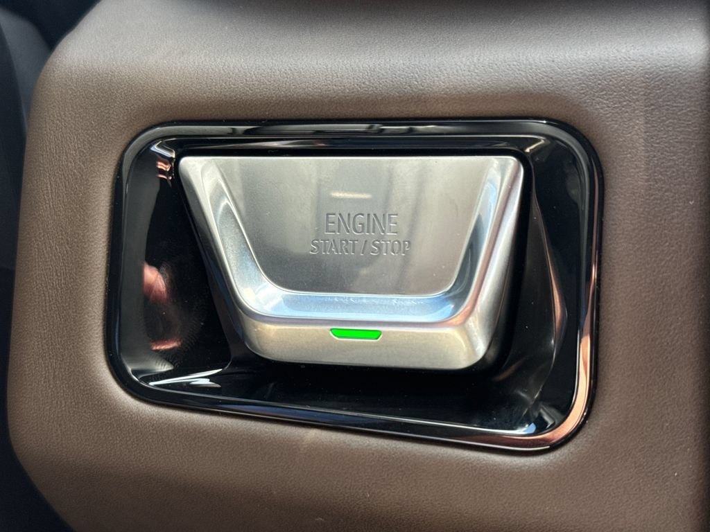 2026 GMC Yukon Denali Ultimate - Photo 39