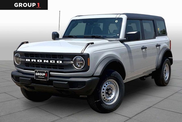 New 2026 Ford Bronco Base 4x4 with Part Time Selectable Engagement 4 Door