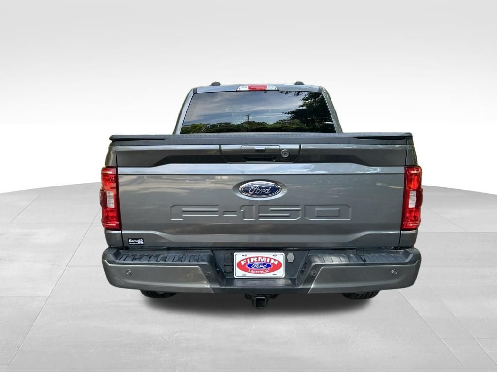 Used 2023 Gray Ford XLT image 4