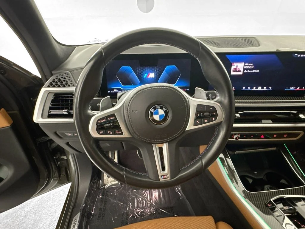 Used 2024 Green BMW M60i image 11