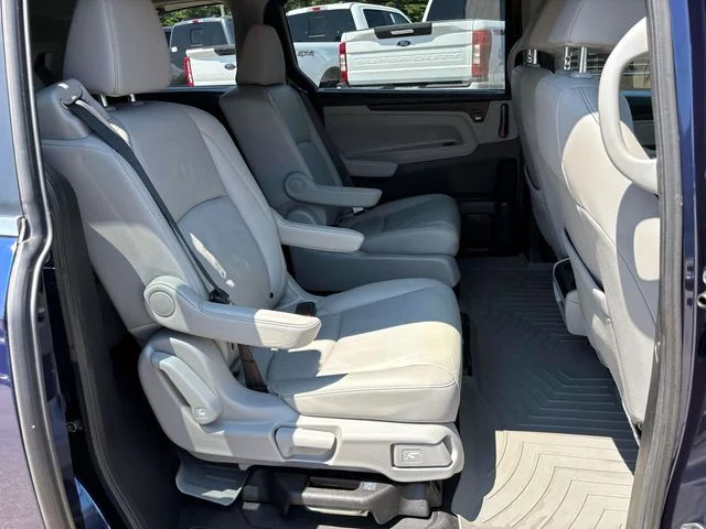 Certified Used 2020 Blue Honda EX-L image 19