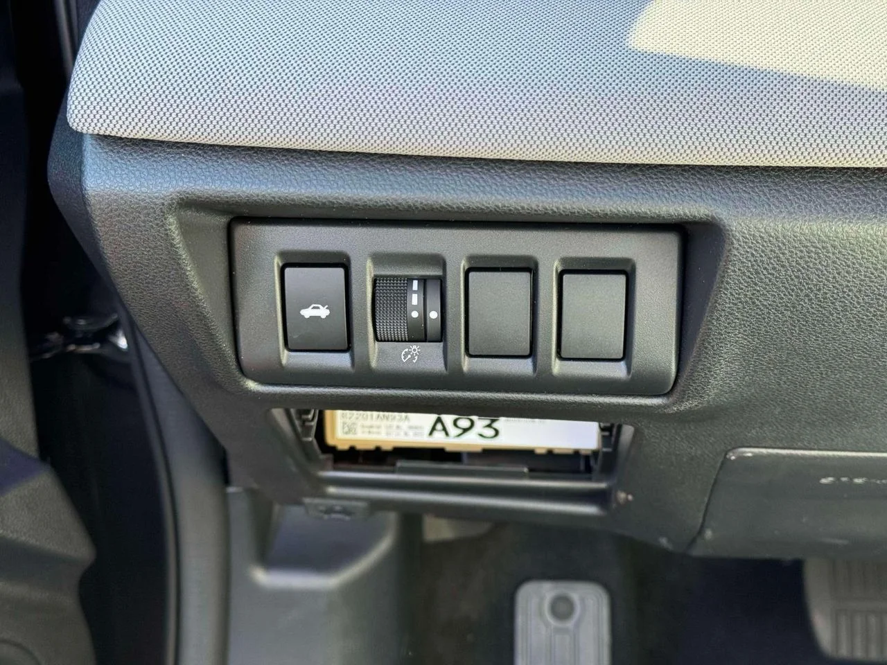 Used 2025 Magnetite Gray Metallic Subaru Premium image 21