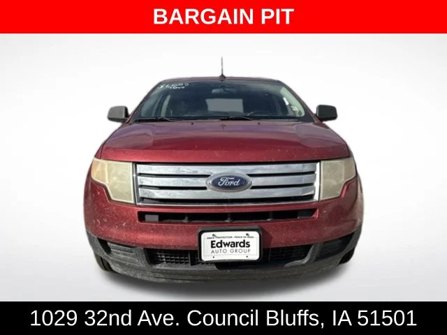 Used 2007 Red Ford SE image 2