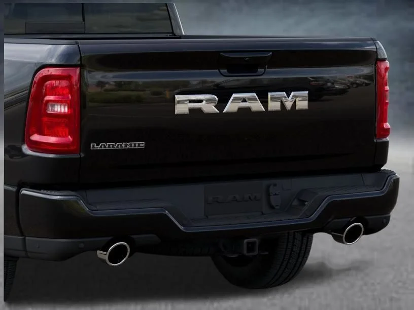 New 2026 Diamond Black Crystal Pearl-Coat Exterior Paint RAM Laramie image 13